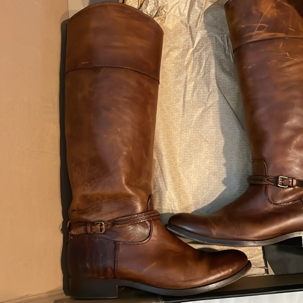 EUC Frye Melissa Seam Tall Boots Cognac Leather size 8B - Picture 2 of 10